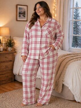Victoria's Secret White and Red Plaid Button-Up Top